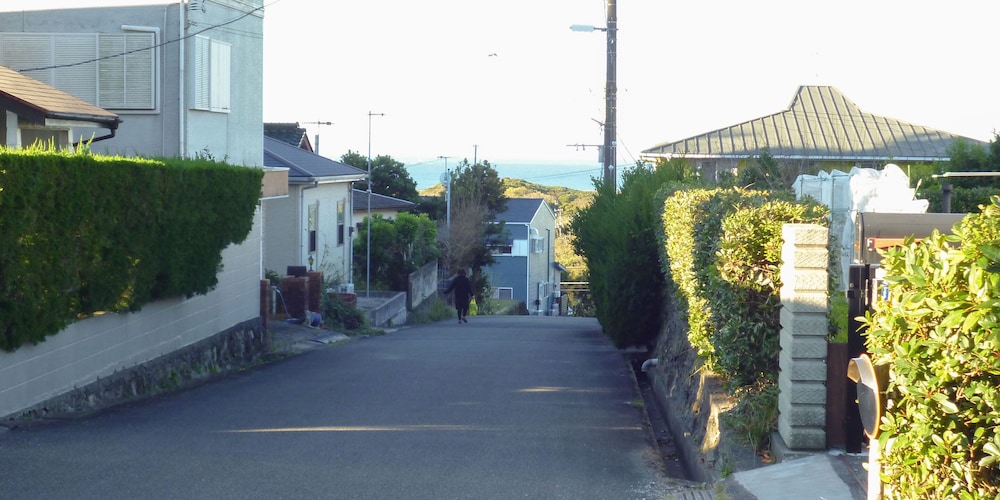 ペンションフローラ 成田