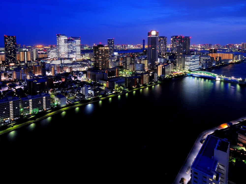 銀座クレストン 東京