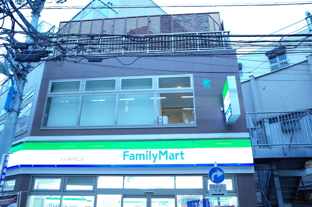 BNB+ 新宿城　※ 東京