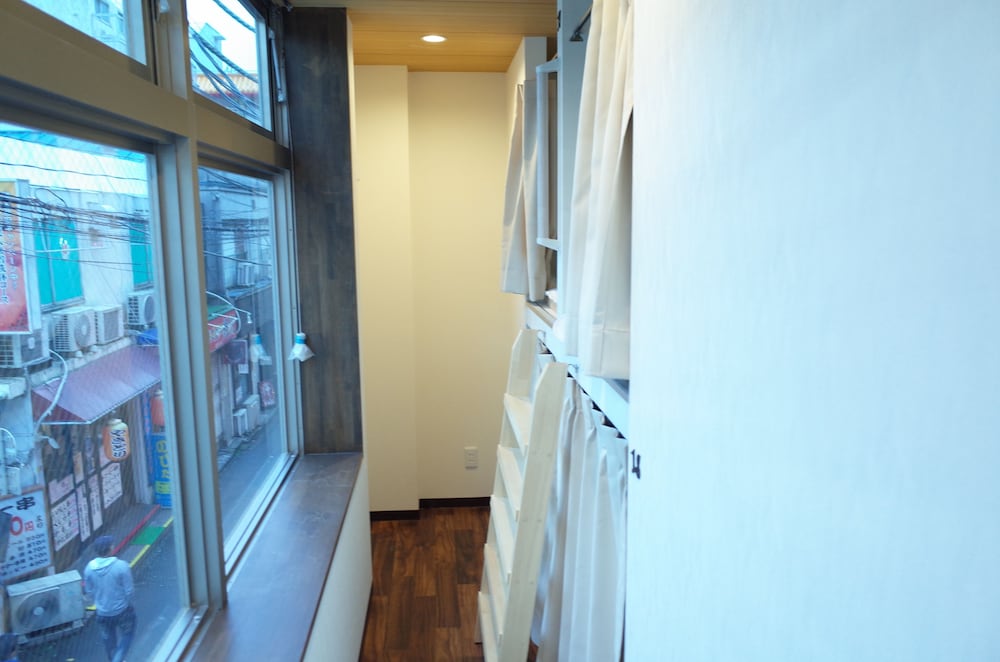 BNB+ 新宿城　※ 東京