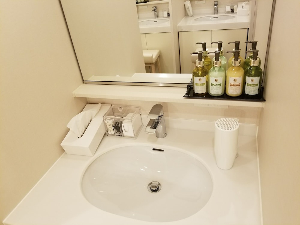 COMFORT CAPSULE HOTEL GLANSIT AKIHABARA 東京