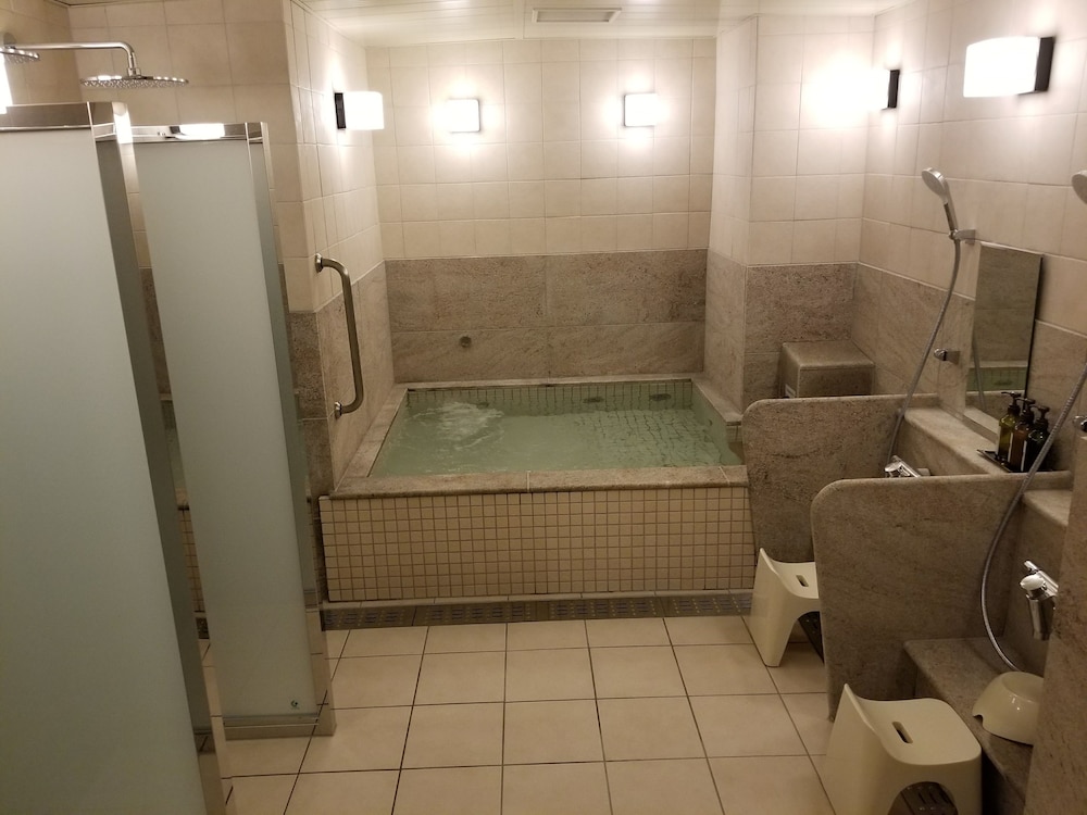 COMFORT CAPSULE HOTEL GLANSIT AKIHABARA 東京