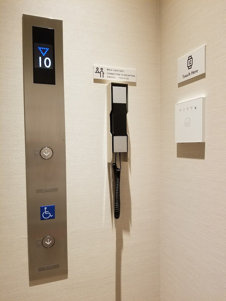 COMFORT CAPSULE HOTEL GLANSIT AKIHABARA 東京