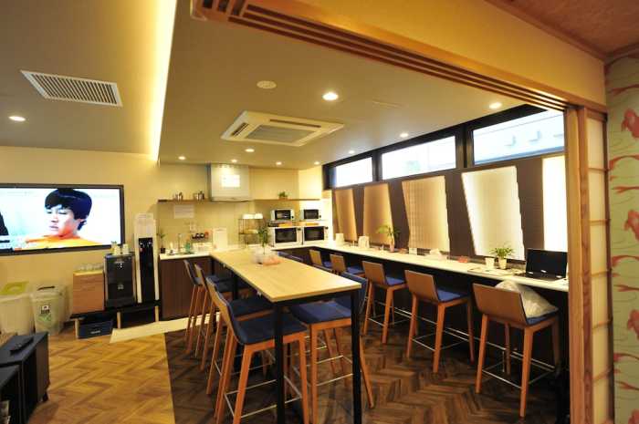 DJ HOSTEL GINZA　※ 東京