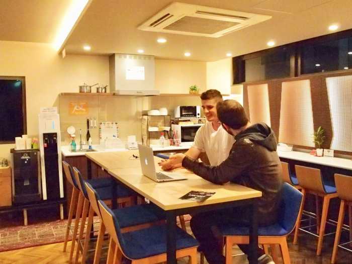 DJ HOSTEL GINZA　※ 東京