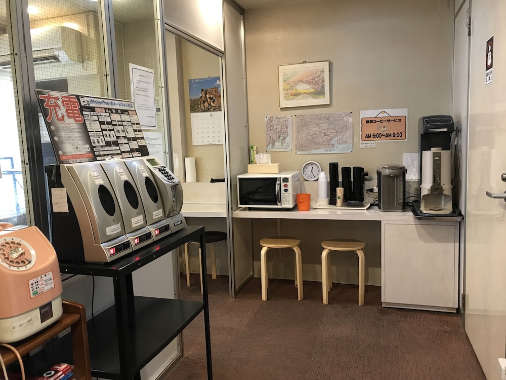 カプセルきぬやホテル池袋 - 男性専用 東京