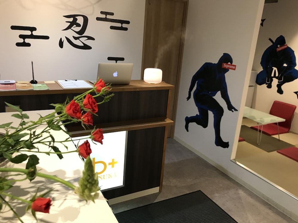 BNB+ NINJA OTSUKA 東京