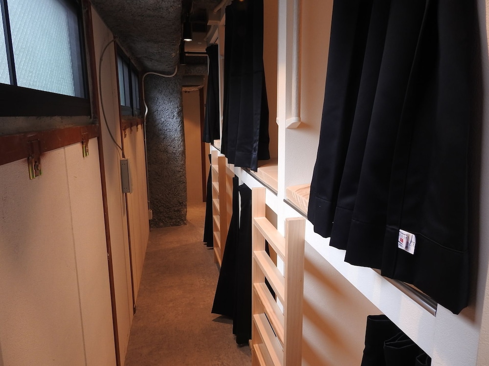 BNB+ NINJA OTSUKA 東京