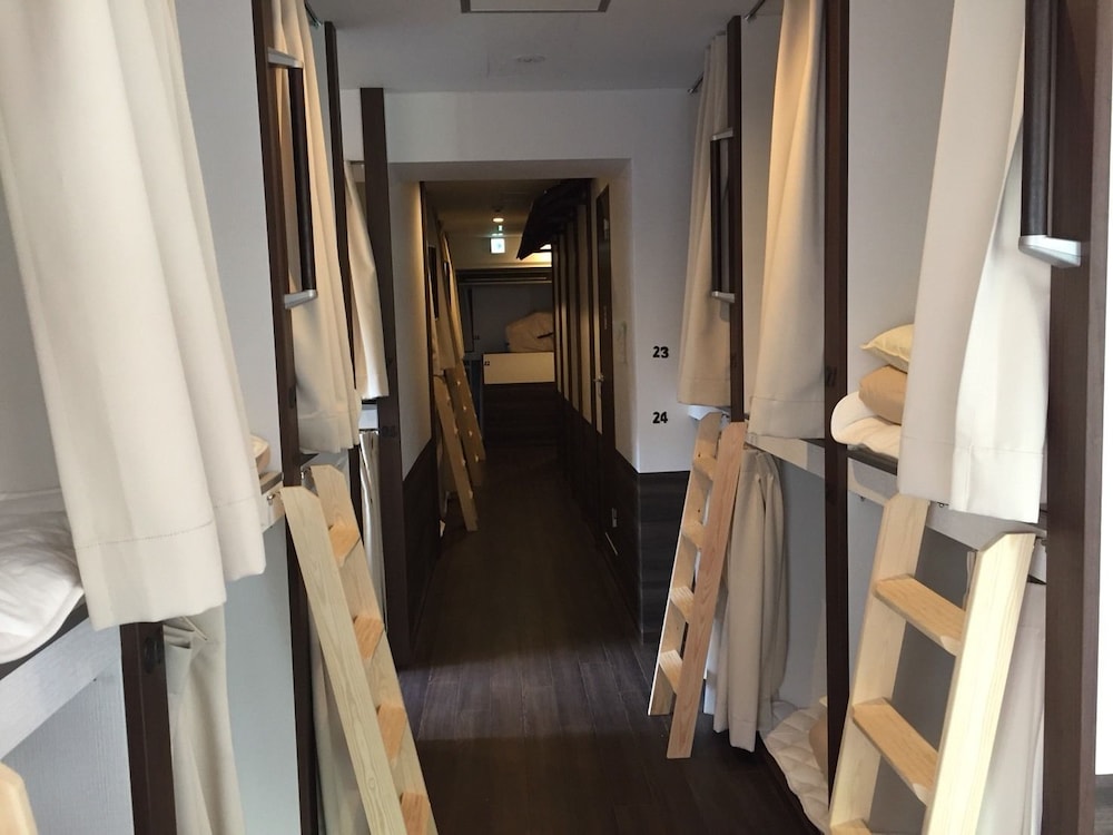 BNB+ 新橋 - ホステル 東京