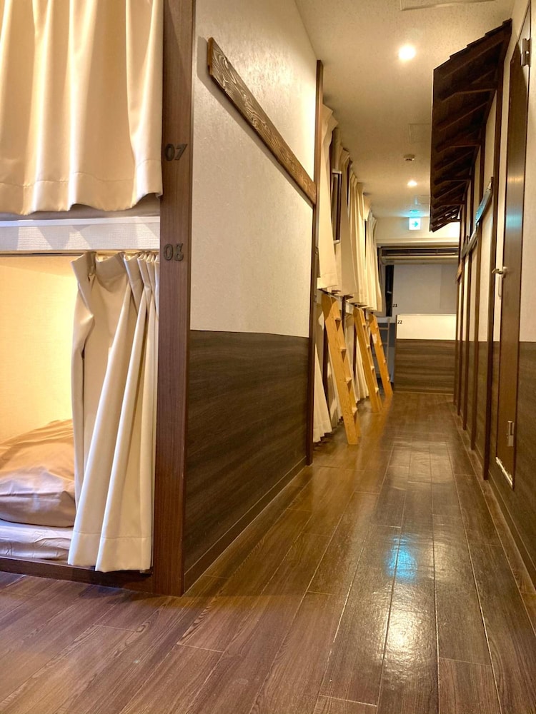 BNB+ 新橋 - ホステル 東京