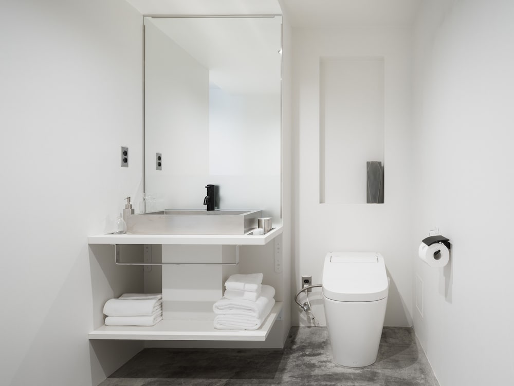 BNA STUDIO AKIHABARA 東京
