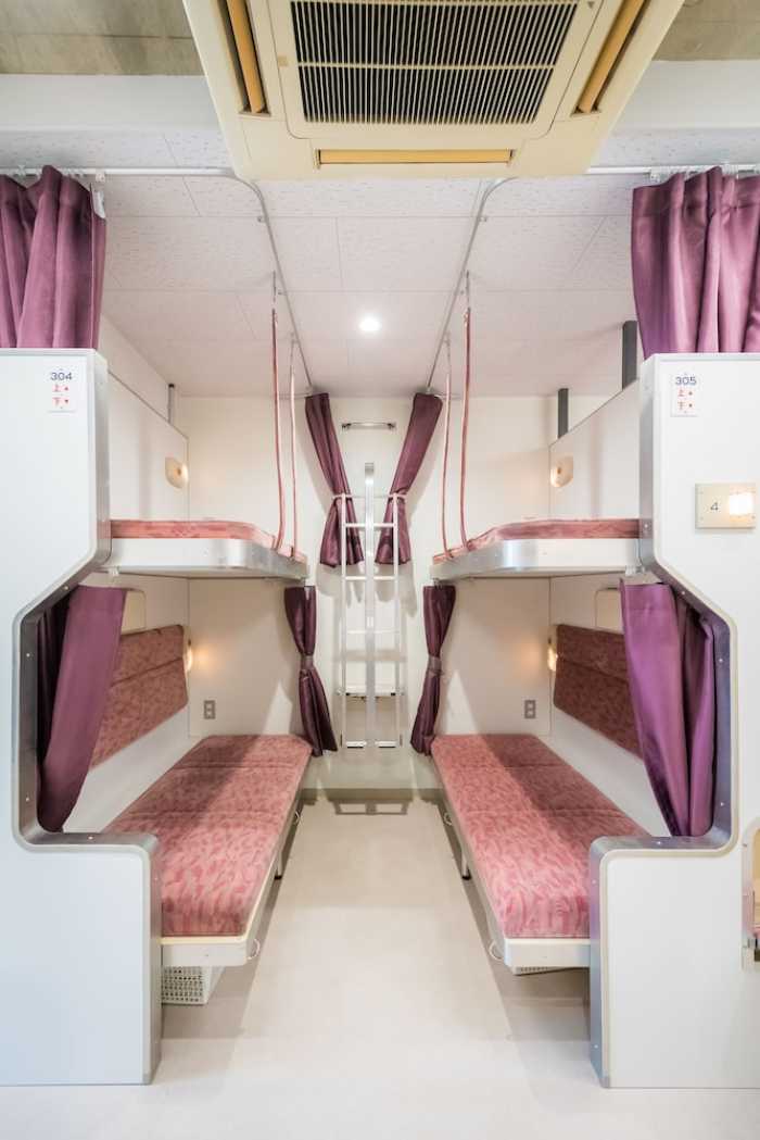 TRAIN HOSTEL 北斗星 東京