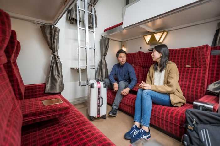 TRAIN HOSTEL 北斗星 東京