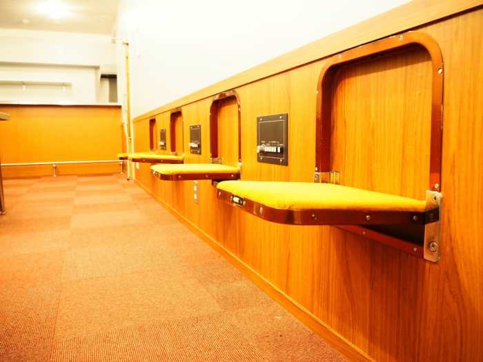 TRAIN HOSTEL 北斗星 東京
