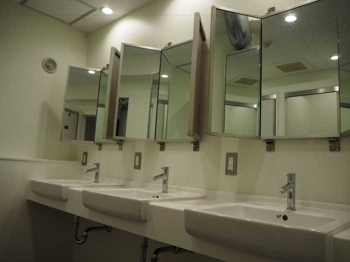TRAIN HOSTEL 北斗星 東京