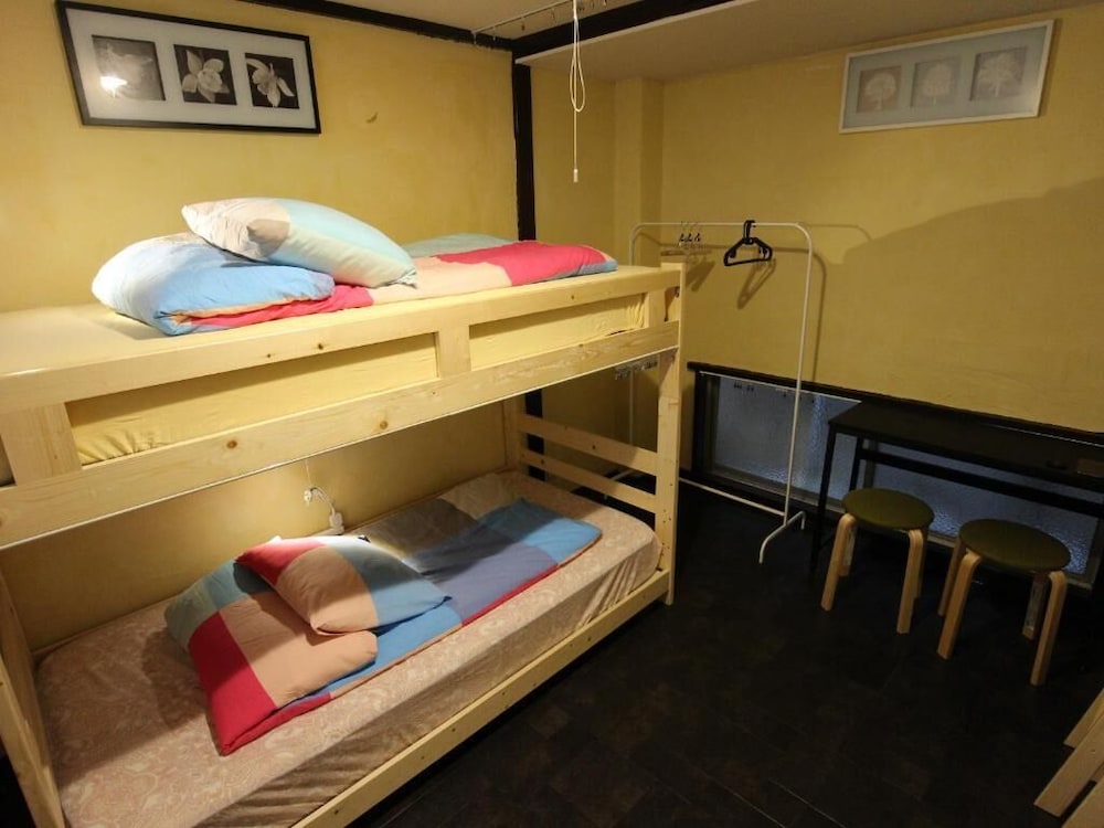 YOKO HOUSE - HOSTEL 東京
