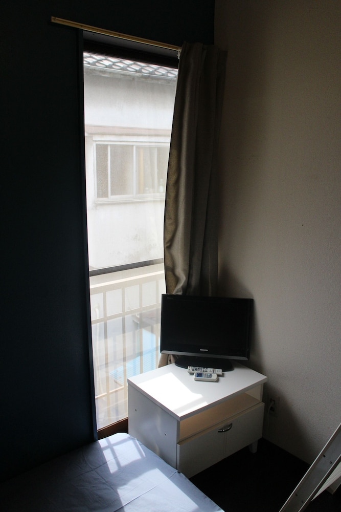 YOKO HOUSE - HOSTEL 東京