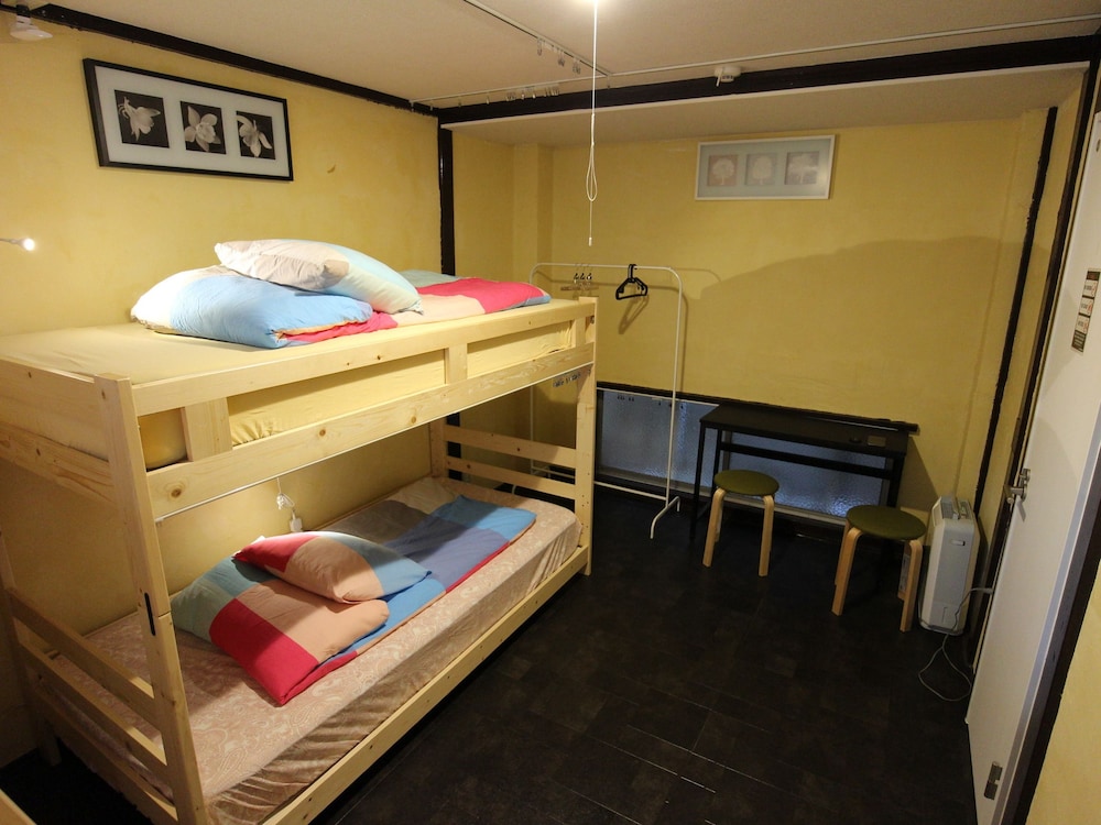 YOKO HOUSE - HOSTEL 東京