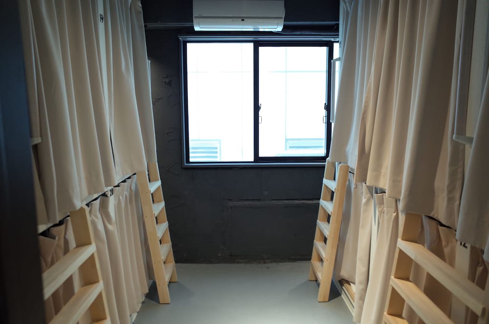 BNB+ SHINJYUKU YOTSUYA IKEBANA OKINA 東京