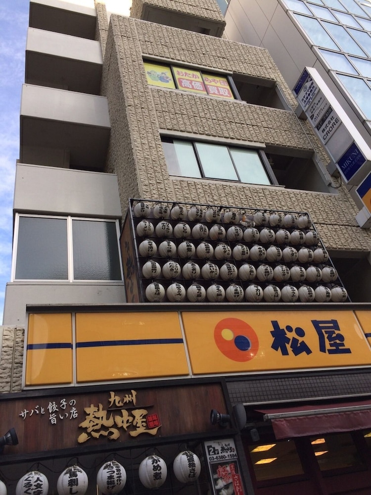BNB+ SHINJYUKU YOTSUYA IKEBANA OKINA 東京