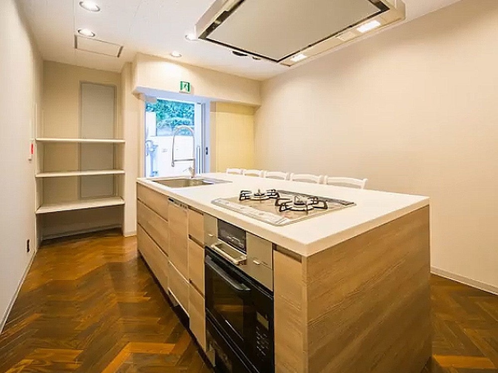 THE WARDROBE HOSTEL ROPPONGI 東京