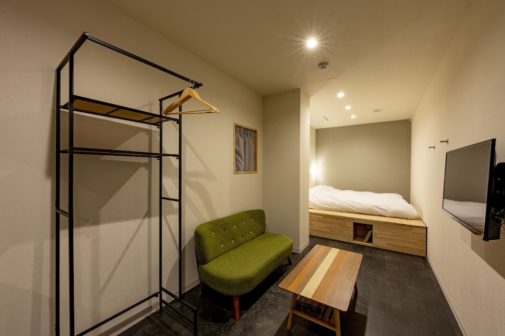PLAT HOSTEL KEIKYU MINOWA FOREST 東京
