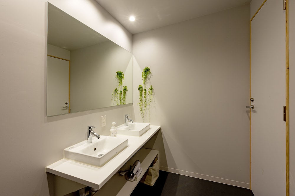 PLAT HOSTEL KEIKYU MINOWA FOREST 東京
