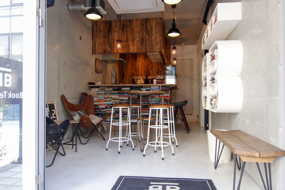 BOOK TEA BED 麻布十番店 東京