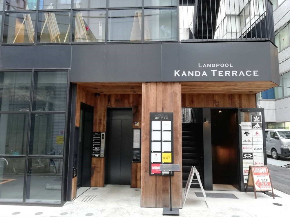 BNB+ 神田 東京