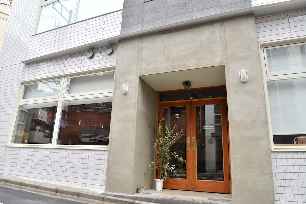 アーモンド ホステル & カフェ 渋谷 東京
