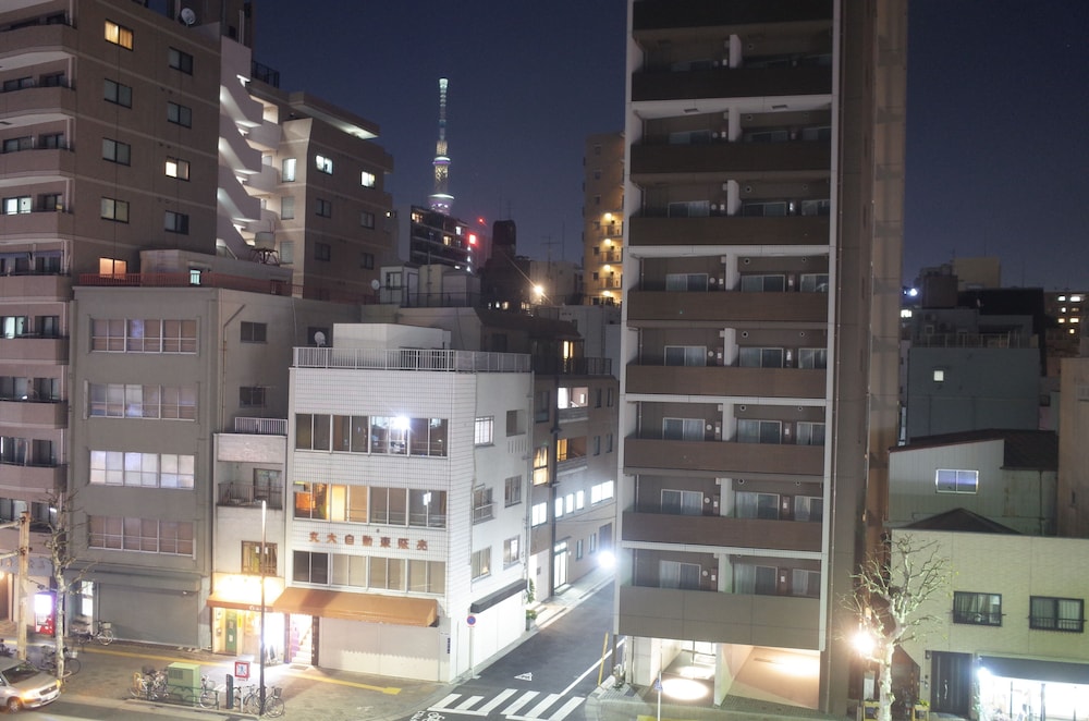 BNB+ 浅草蔵前 東京