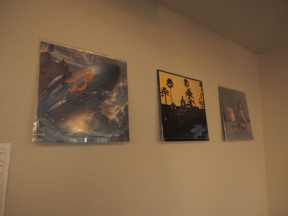 BNB+ SECRET BASE MEJIRO - HOSTEL 東京