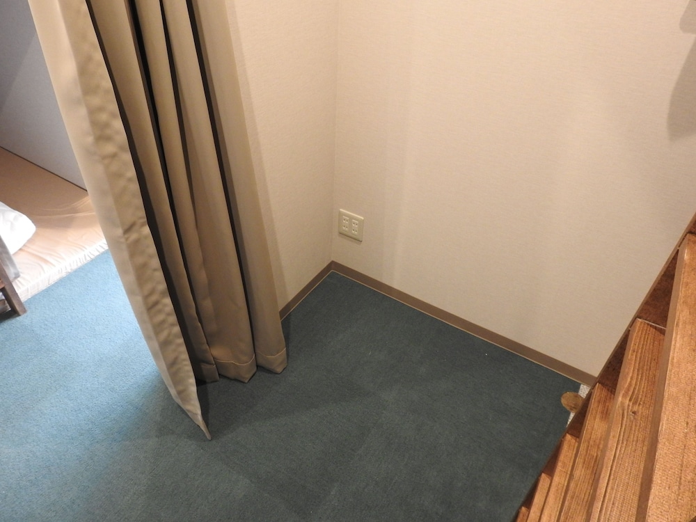 BNB+ SECRET BASE MEJIRO - HOSTEL 東京