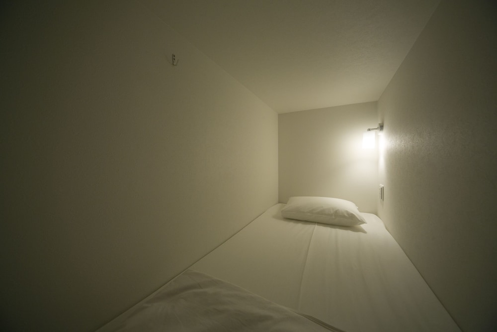 THE MICRO MUSEUM HOSTEL UGUISUDANI 東京