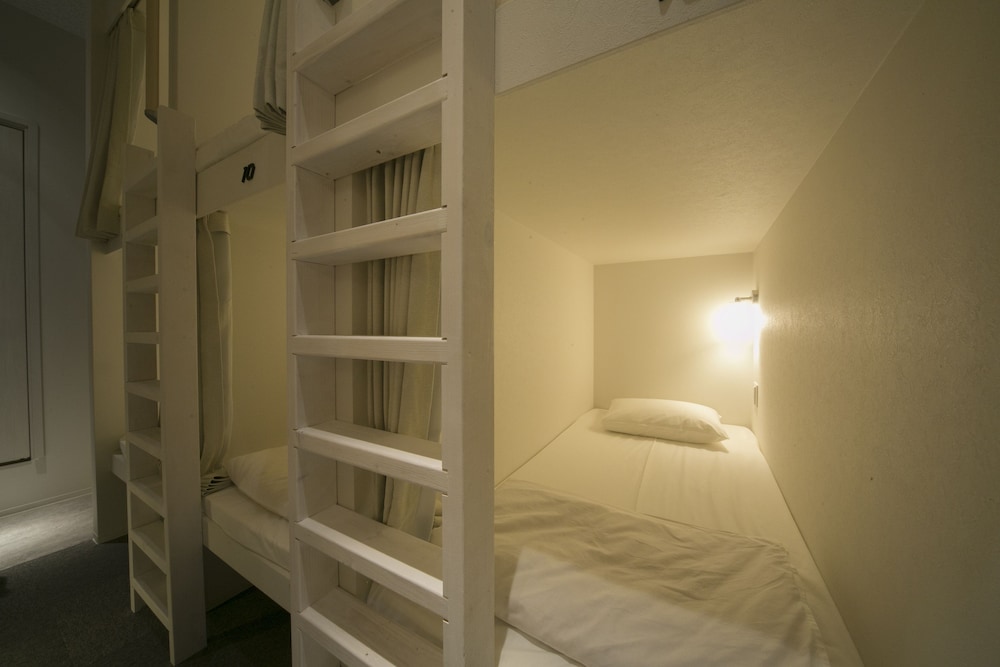 THE MICRO MUSEUM HOSTEL UGUISUDANI 東京