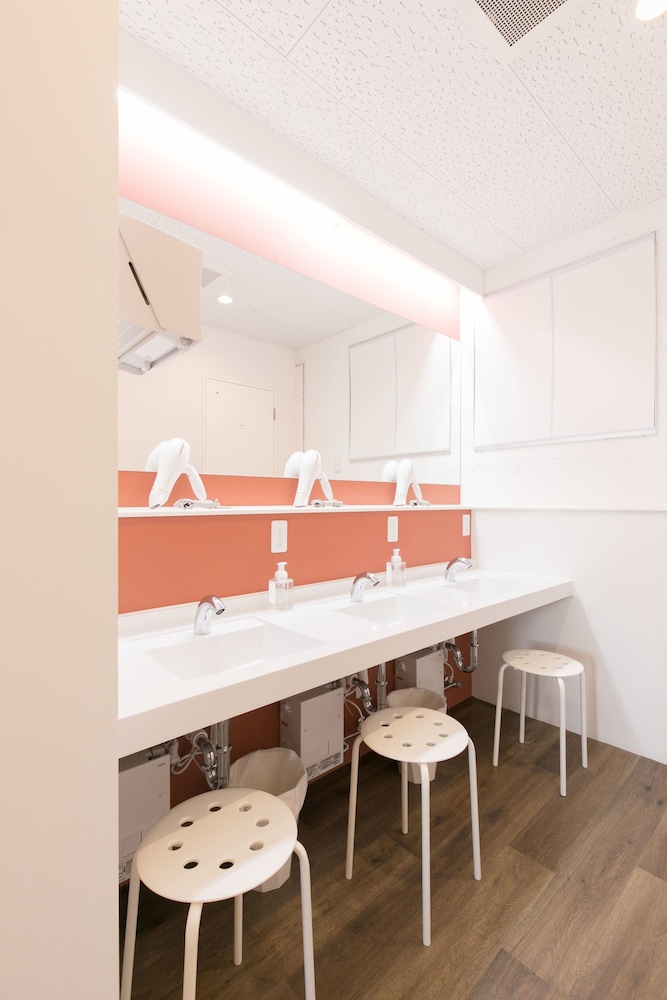 HOSTEL DEN 東京