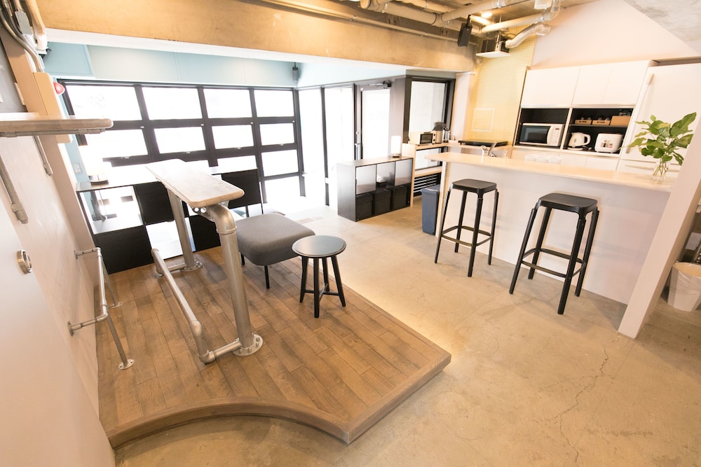HOSTEL DEN 東京