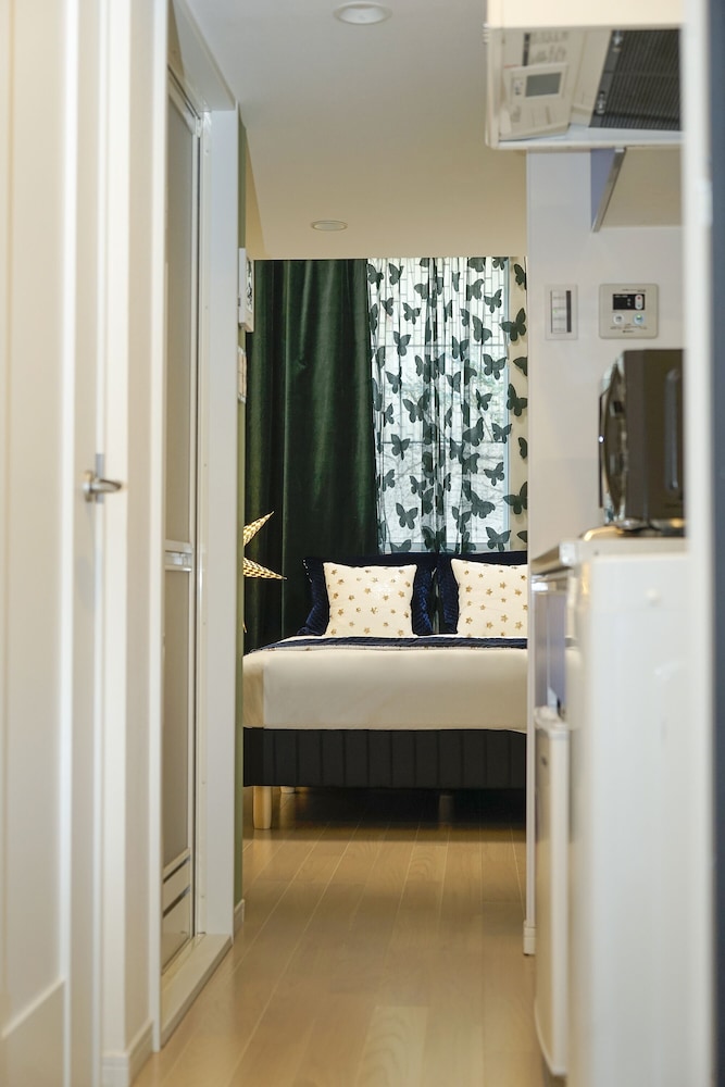HOTEL BLUE EMPIRE IN SHINJUKU 東京
