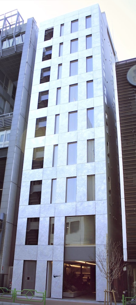 TSUKI TOKYO 東京