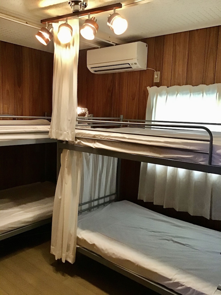 HOSTEL BOOKCAFE 東京