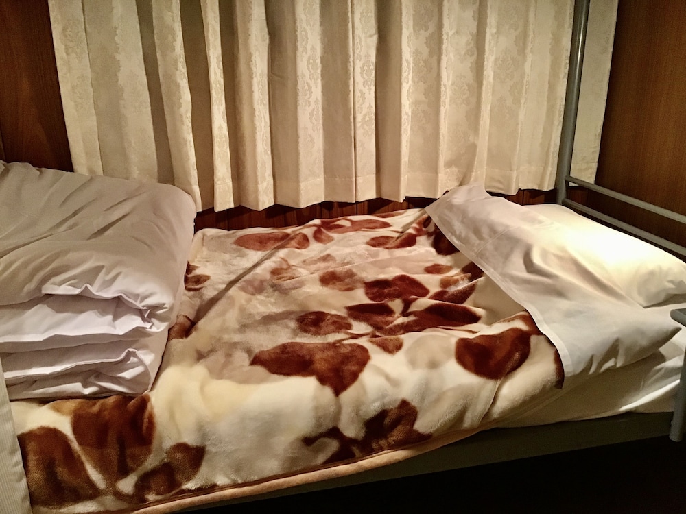 HOSTEL BOOKCAFE 東京