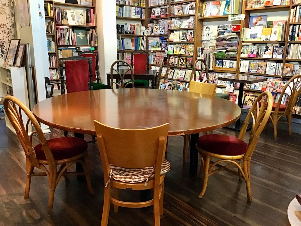 HOSTEL BOOKCAFE 東京
