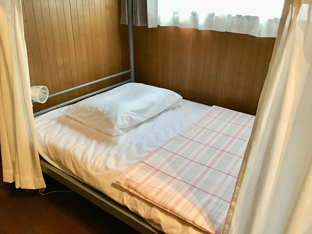 HOSTEL BOOKCAFE 東京
