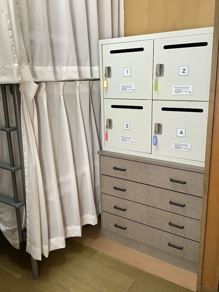HOSTEL BOOKCAFE 東京