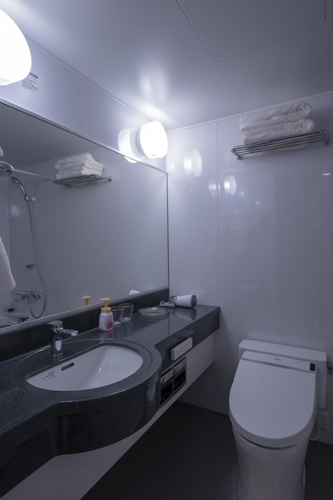 STUDIO INN 西新宿 東京