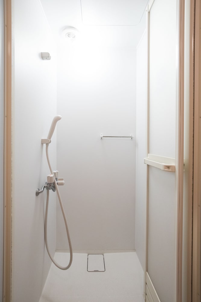 VACATION HOUSE SECRETBASE 東京