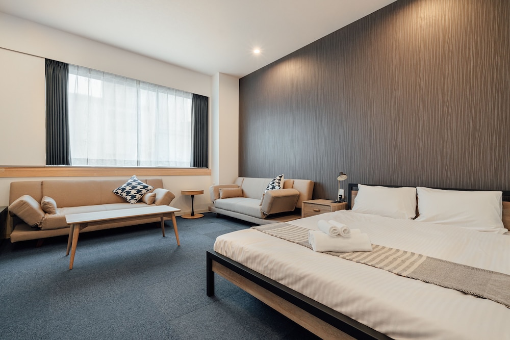 PLAYSIS EAST TOKYO 東京