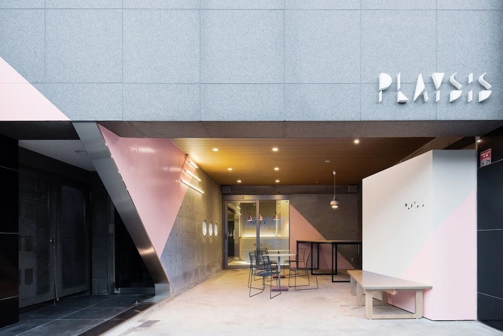 PLAYSIS EAST TOKYO 東京