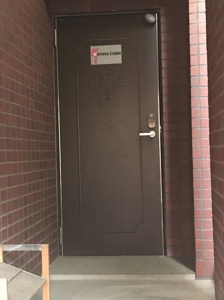 WOMENS LODGE 東京