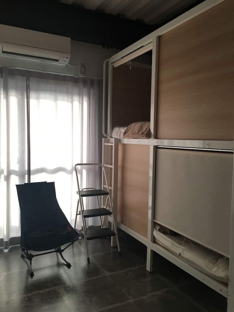 BED AND YOGA TOKYO 東京